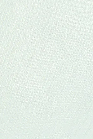 Camisa de lino azul claro de cuello francés y logo bordado