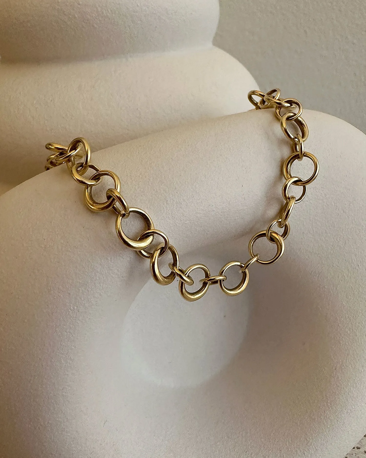 Les Amis drop chain bracelet gold